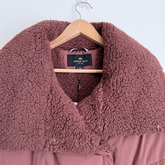 Andrew Marc Women's Valencia Water Resistant Faux Shearling Lined Puffer Jacket - Picture 3 of 10